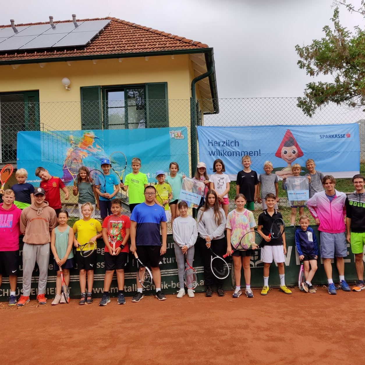 Read more about the article Tenniscamp im Stadtpark – August 2022